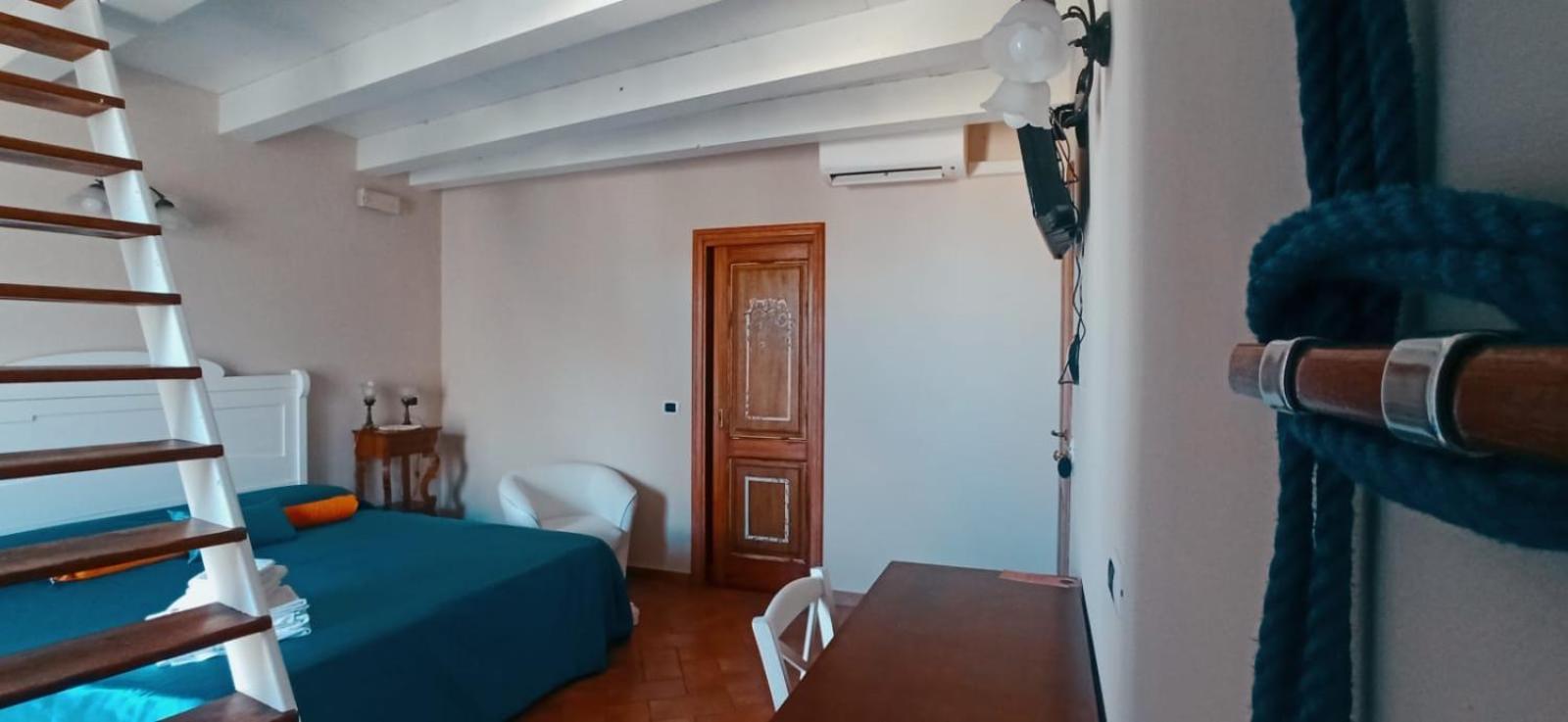 Donnaciccina Accomodation Tropea Buitenkant foto