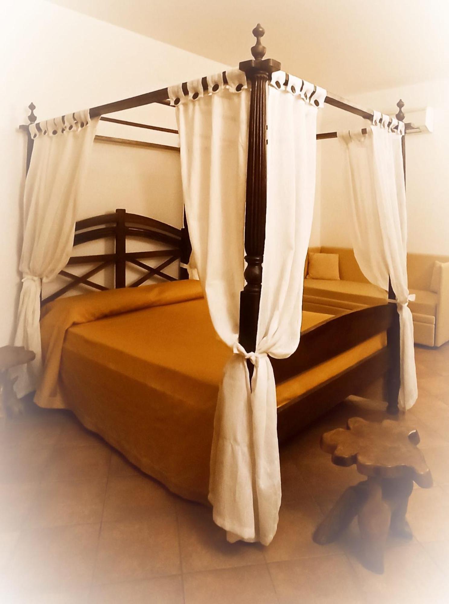 Donnaciccina Accomodation Tropea Buitenkant foto