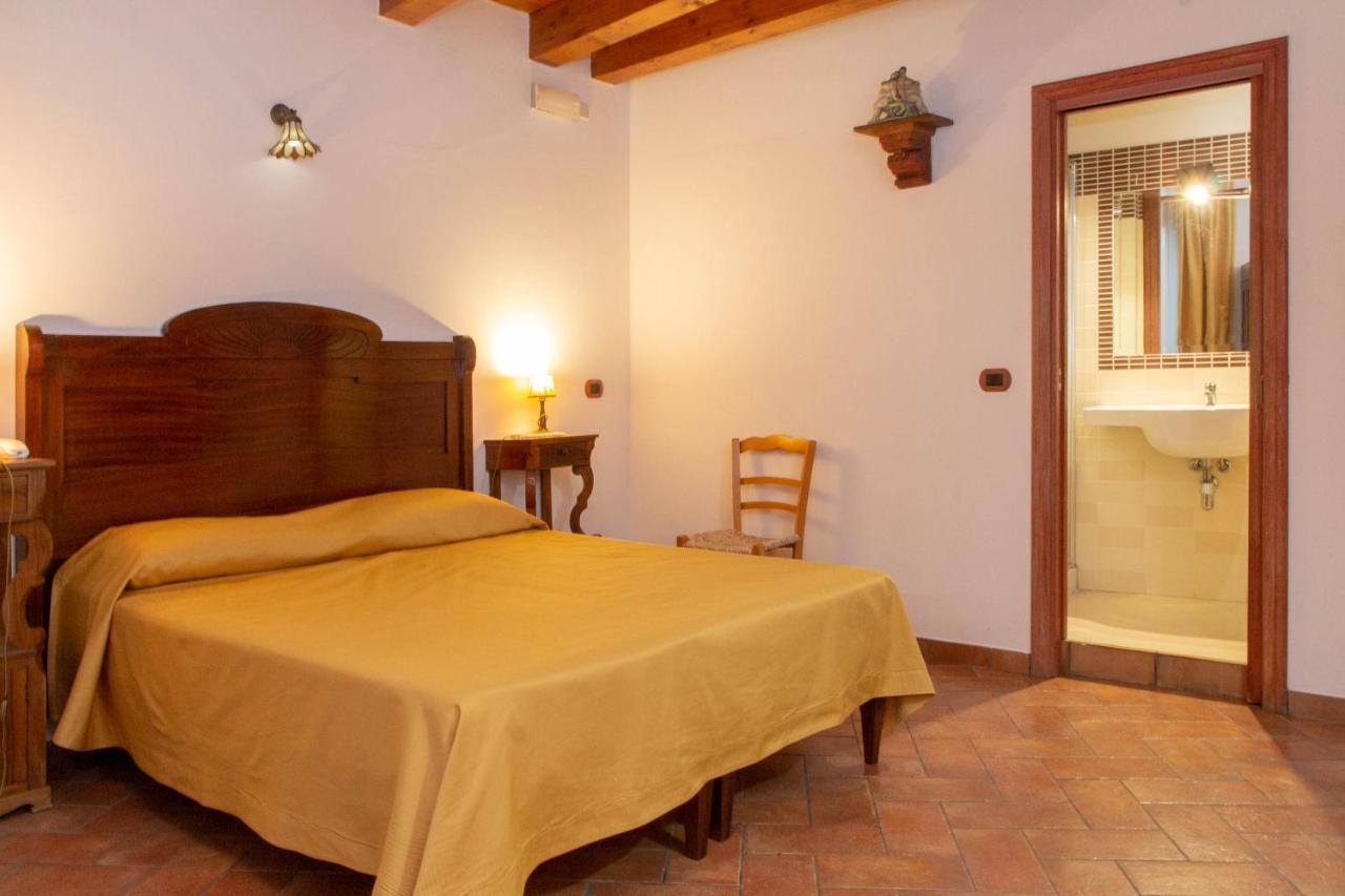 Donnaciccina Accomodation Tropea Buitenkant foto