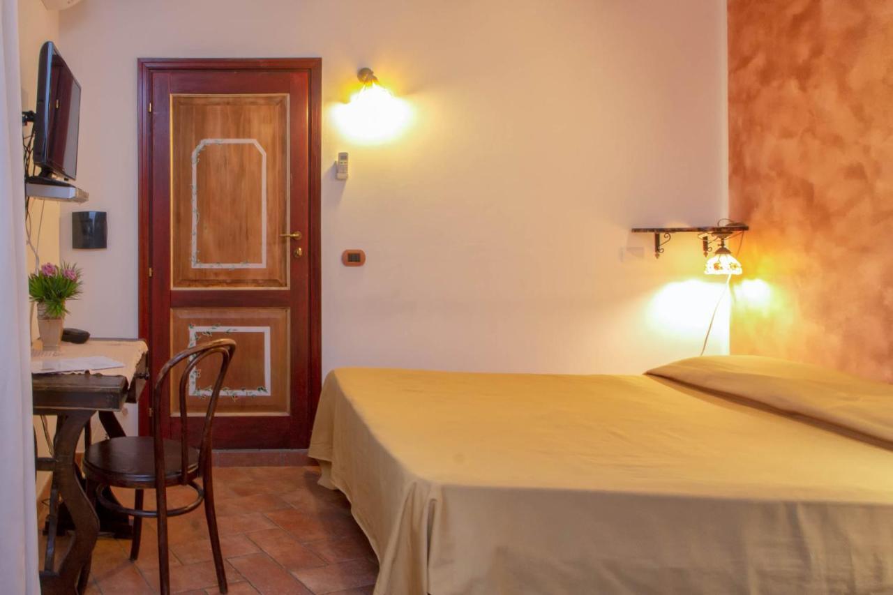 Donnaciccina Accomodation Tropea Buitenkant foto